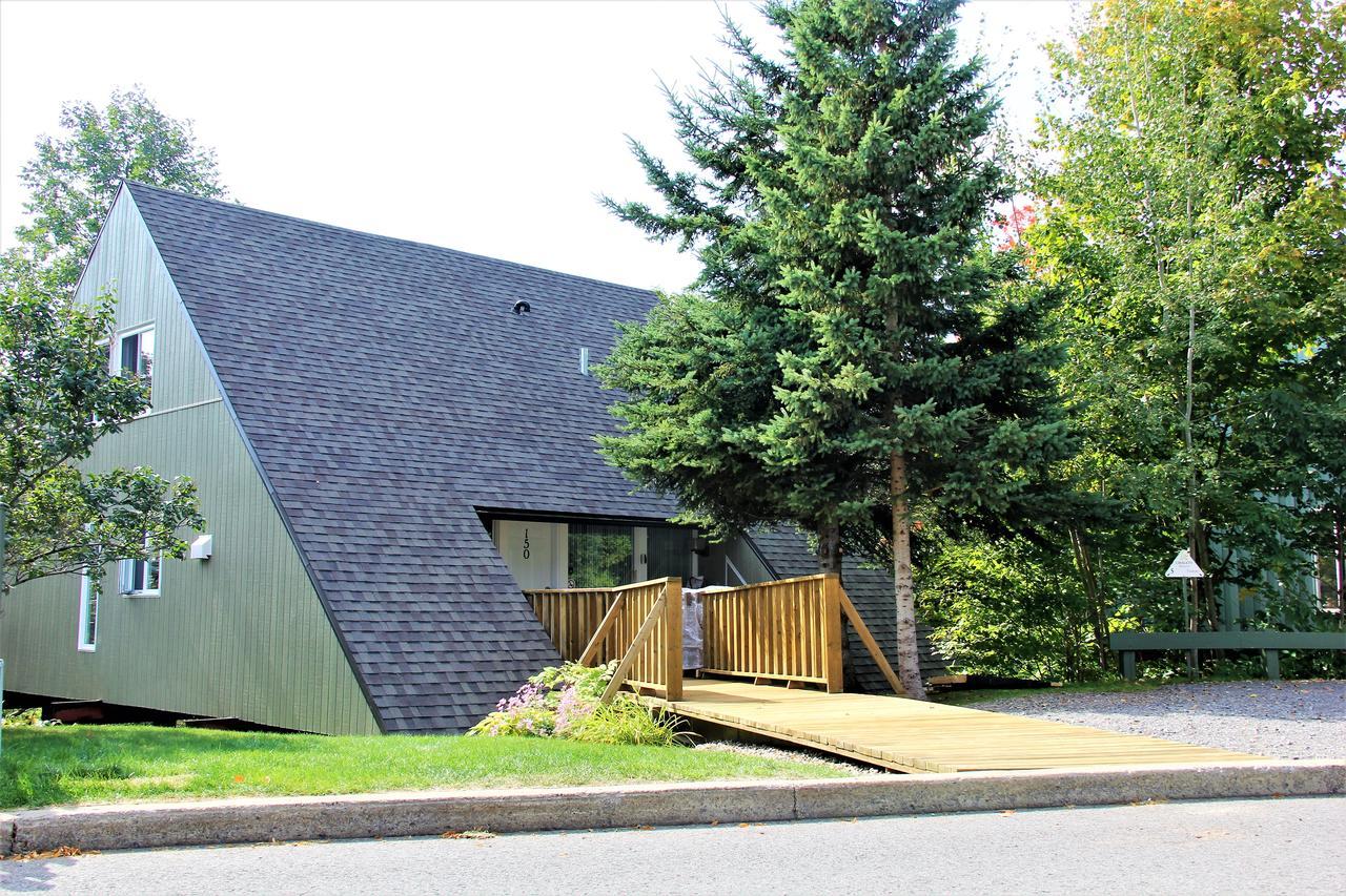 Chalet Familial Du Plateau Beaupre Exterior photo